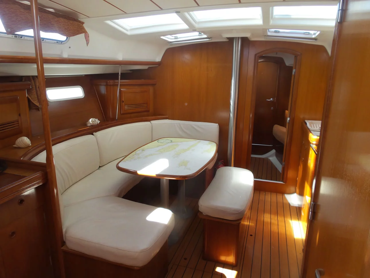 Oceanis 393 Clipper (Škuribanda (refitted 2023))  - 26