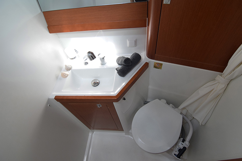Photo #8 - Oceanis 48 (Butterfly ( - - 12 pax)) in Korfu - 11906