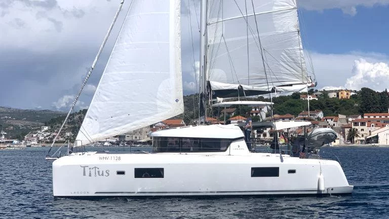 Lagoon 42 - 3 cab (Titus)  - 16
