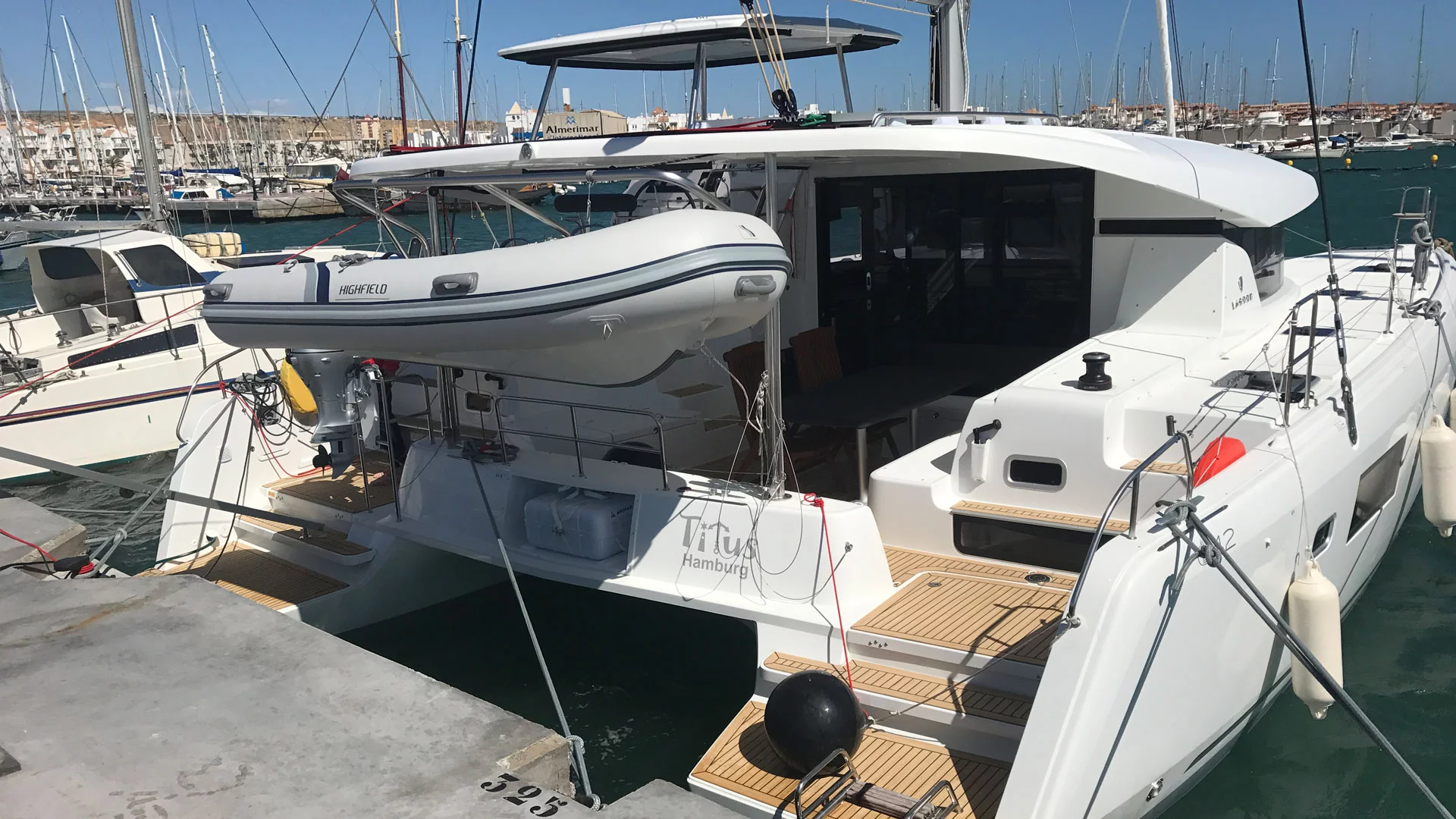 Lagoon 42 - 3 cab (Titus)  - 13