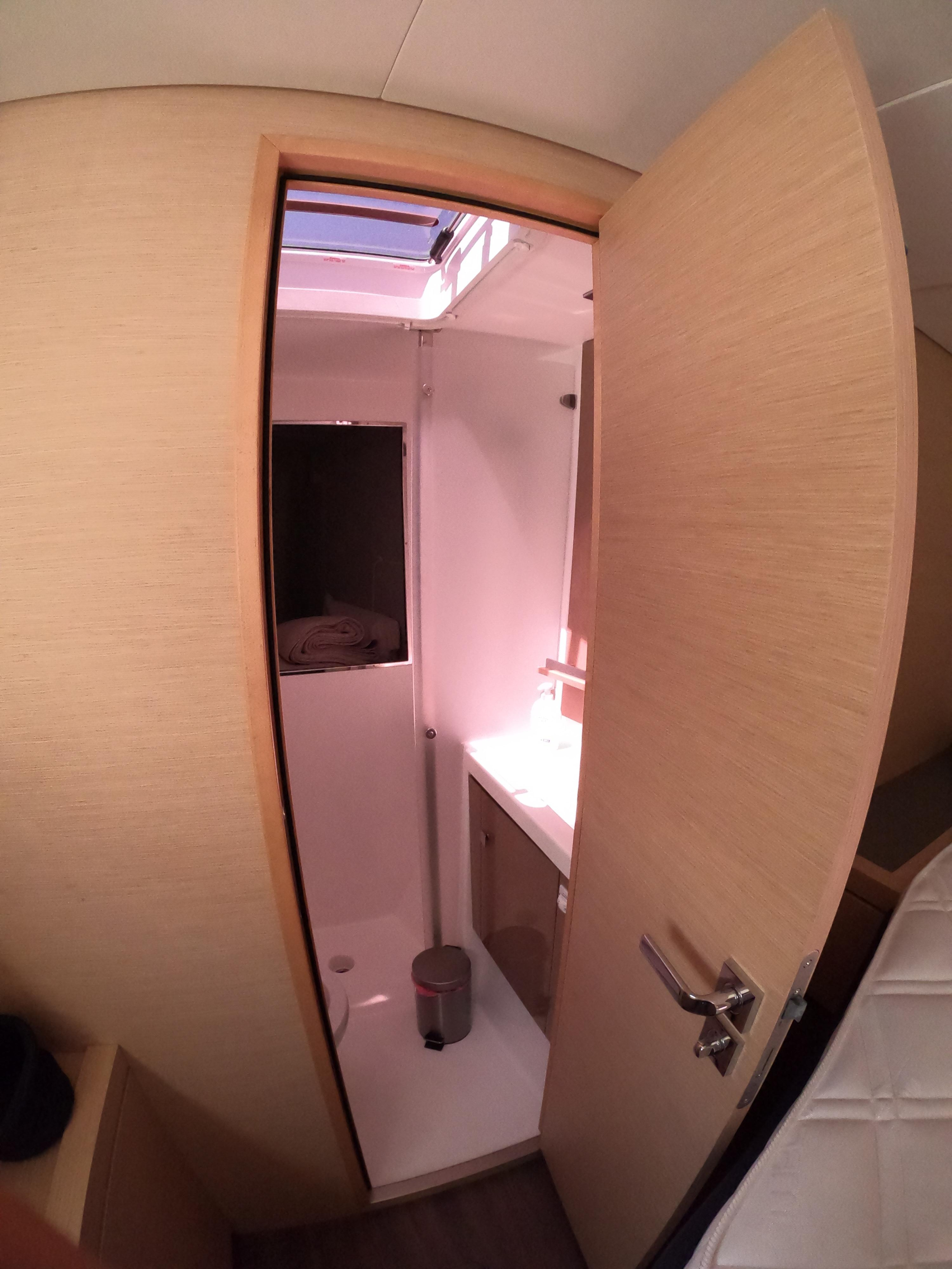 Photo #43 - Fountaine Pajot Saona 47 (Wm-AC-Gen-Sol.Pan) (Saona) in Castellamare del Golfo - 12854