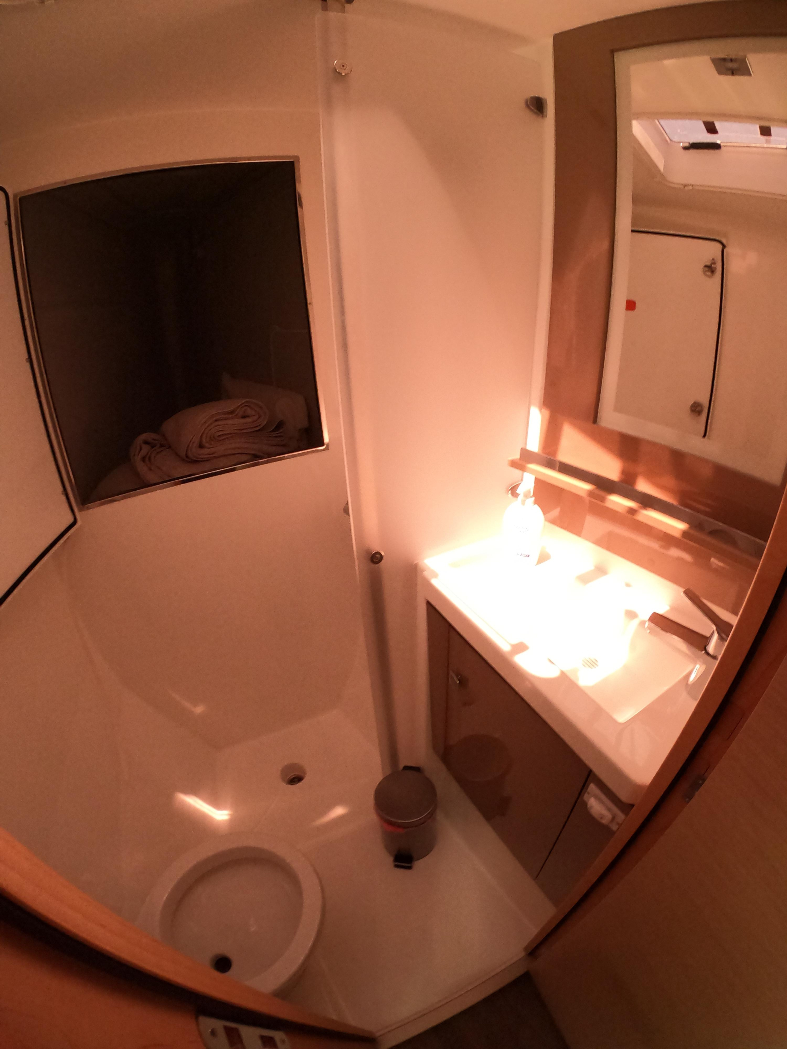 Photo #60 - Fountaine Pajot Saona 47 (Wm-AC-Gen-Sol.Pan) (Saona) in Castellamare del Golfo - 12854