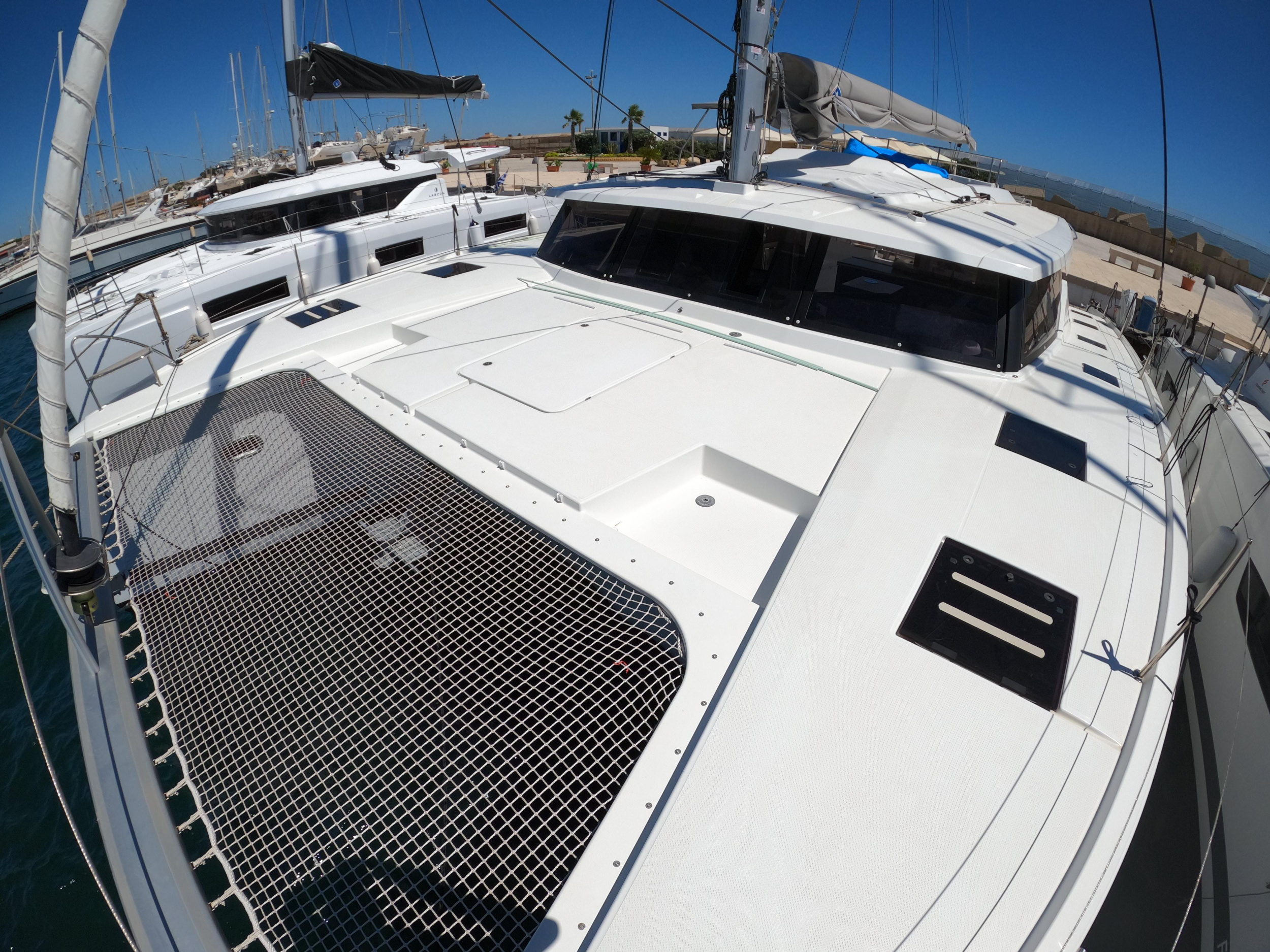 Photo #34 - Fountaine Pajot Saona 47 (Wm-AC-Gen-Sol.Pan) (Saona) in Castellamare del Golfo - 12854
