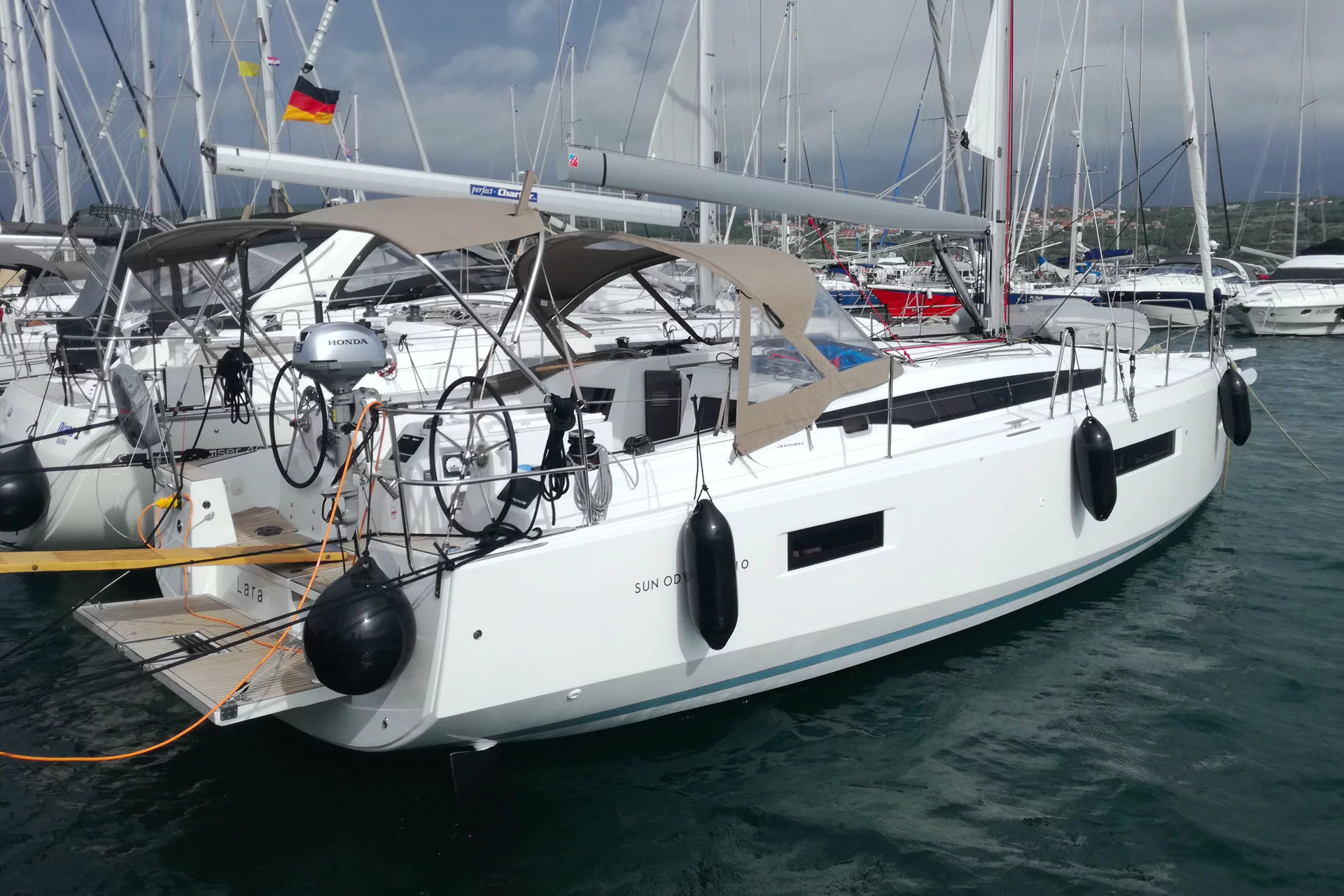 Sun Odyssey 410 3 Kab. (Lara)  - 9