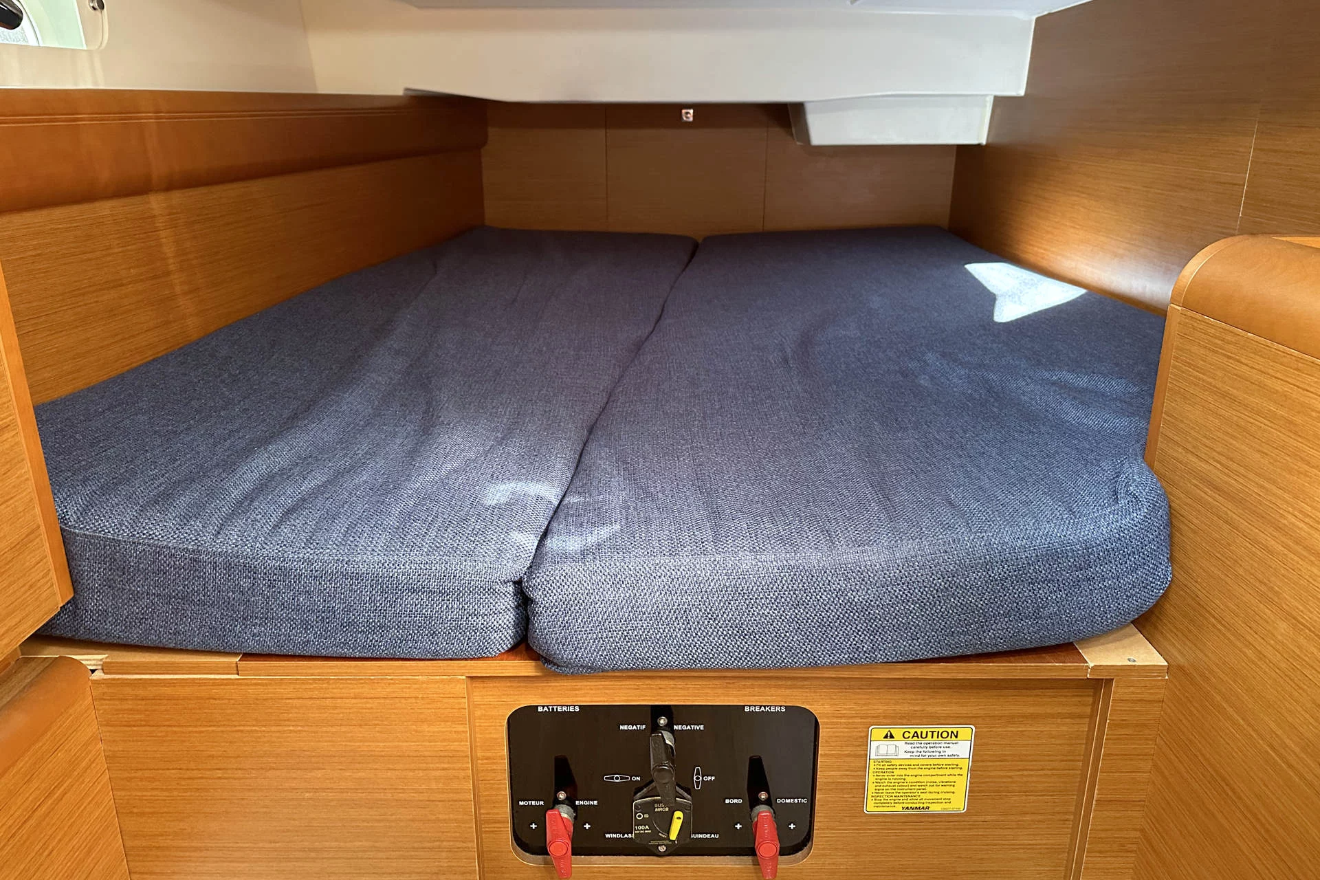 Sun Odyssey 419 (Happy Welcome)  - 19