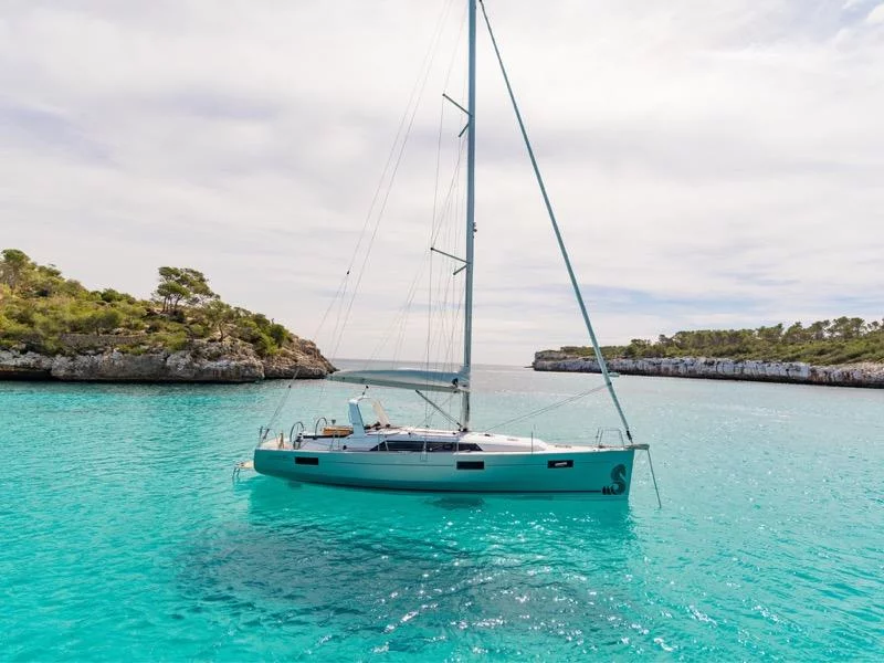 Oceanis 41.1 (Hydros - Standard line) Main image - 0