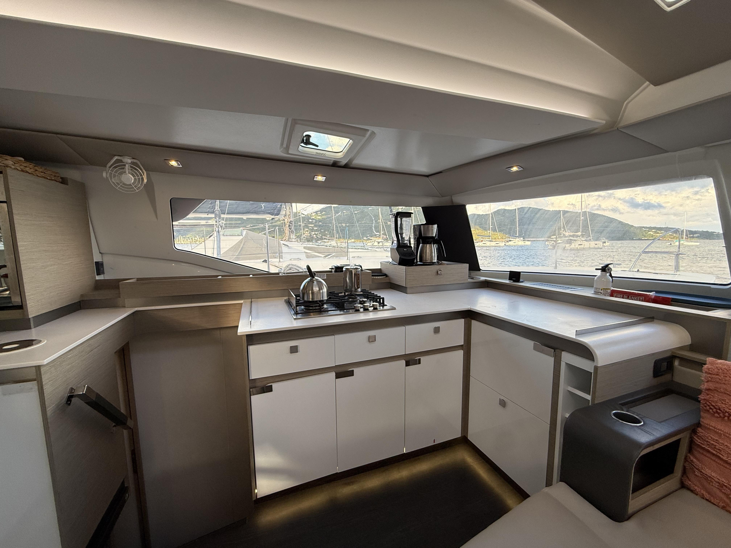 Fountaine Pajot Elba 45 — photo 6