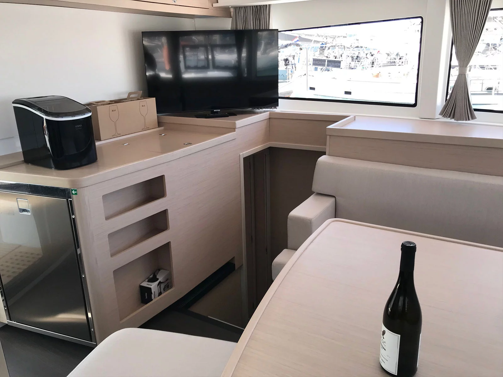 Lagoon 42 owner version (FIND US)  - 9
