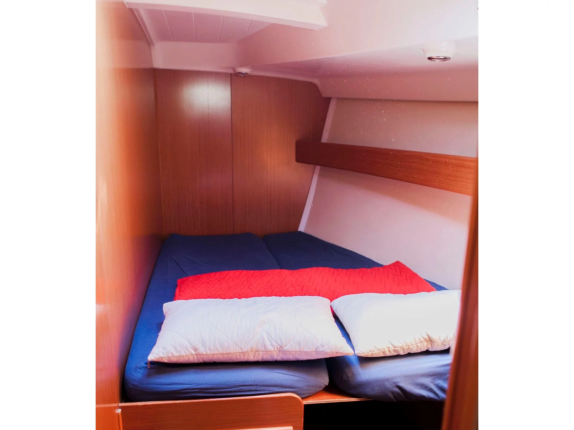 Cyclades 50.5 (Penny) Interior image - 10