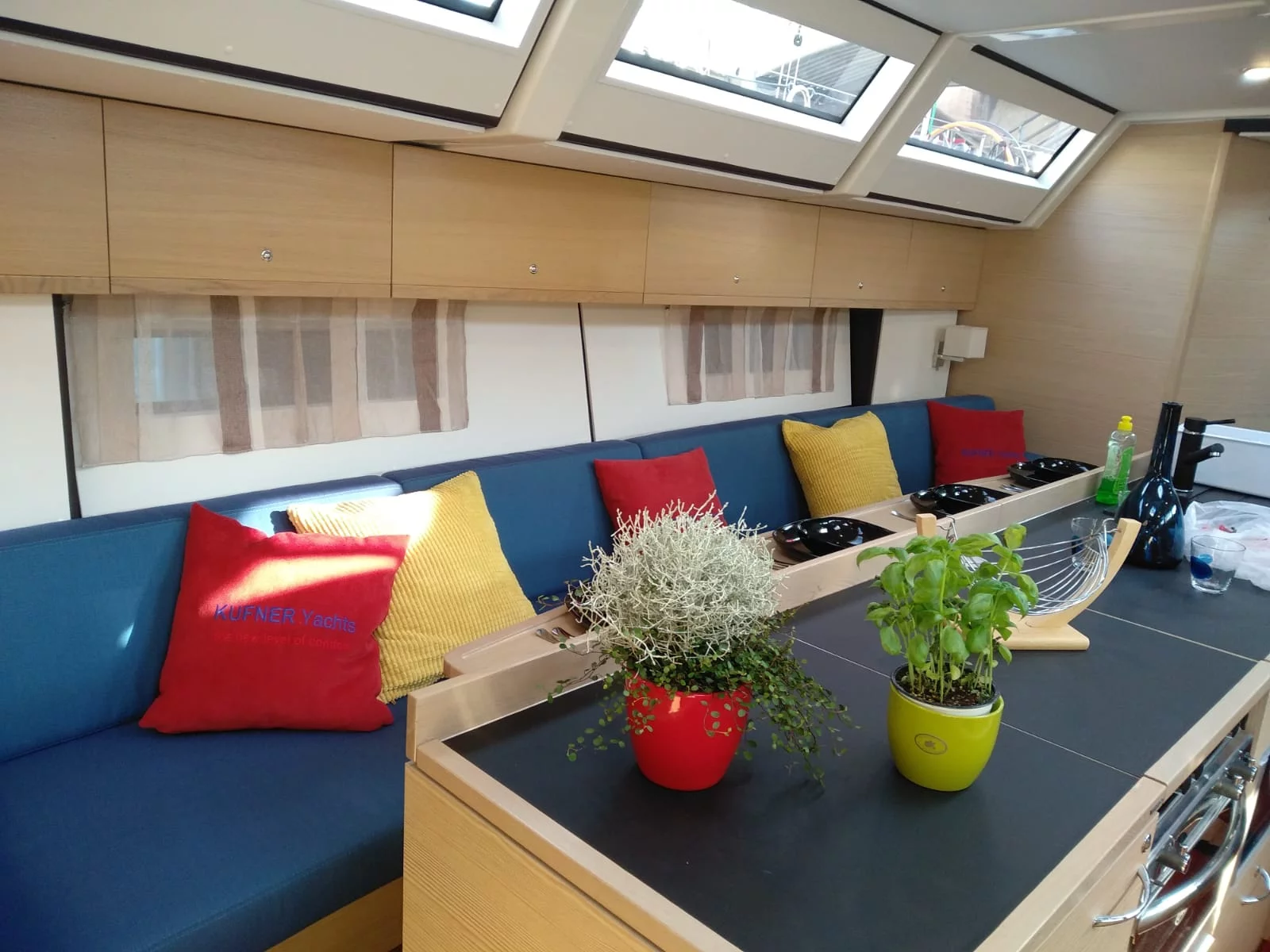D&D Kufner 54.2 (ADRIATIC EXPERT) Interior image - 6