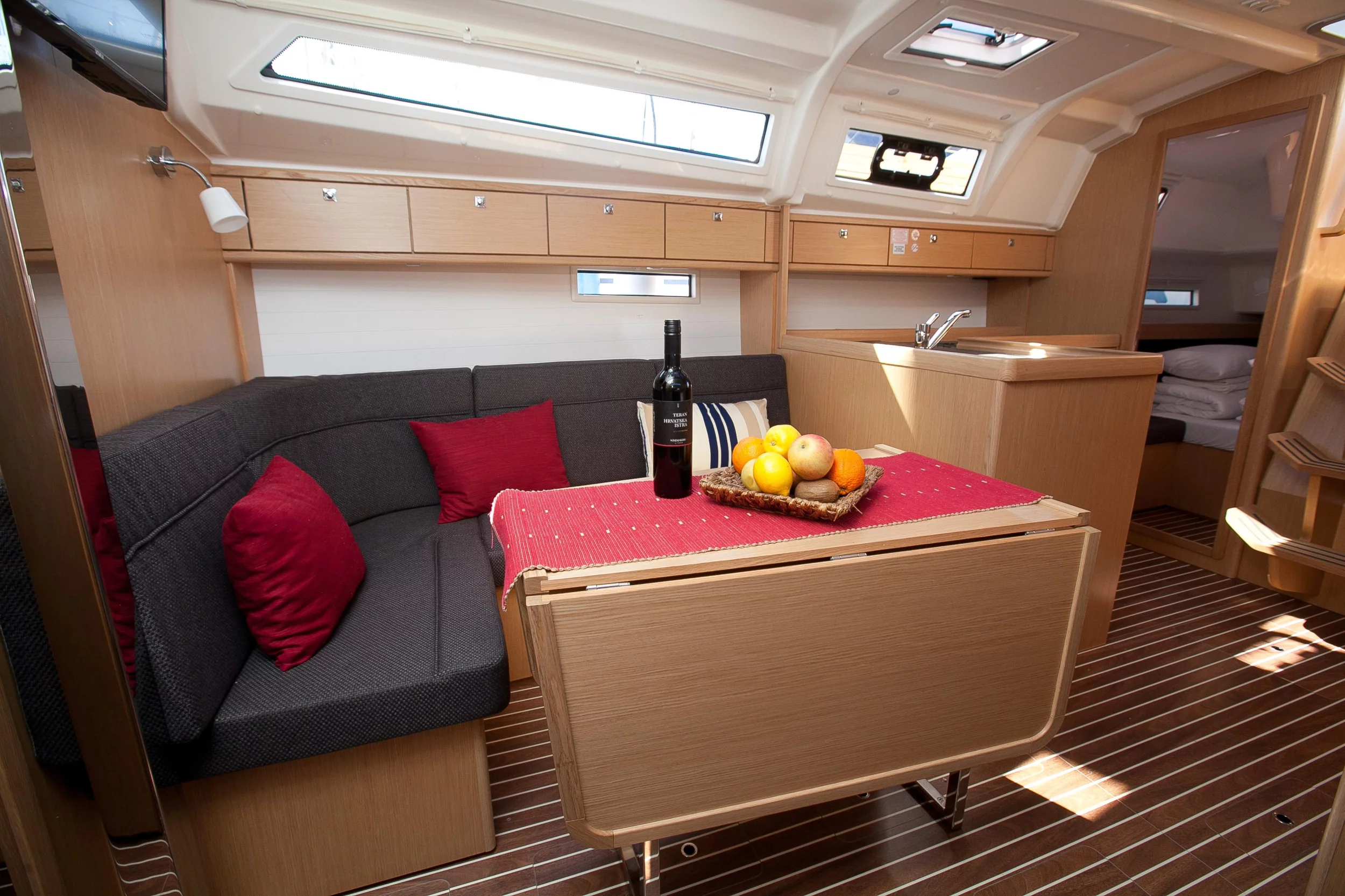 Bavaria Cruiser 37 (Matija)  - 3