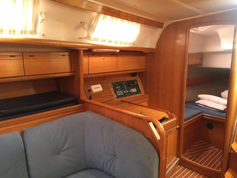 Bavaria 38 Cruiser (BOEM)  - 2