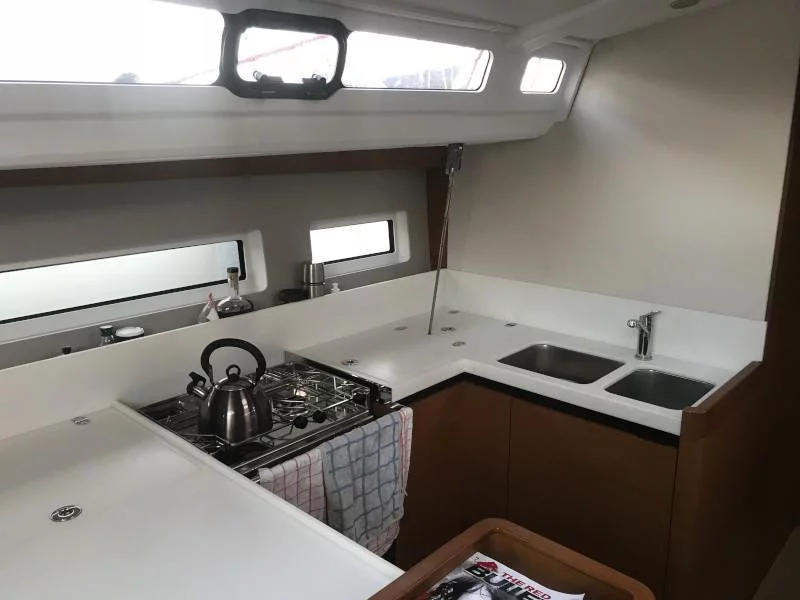 Sun Odyssey 440 (Rebelezza)  - 1
