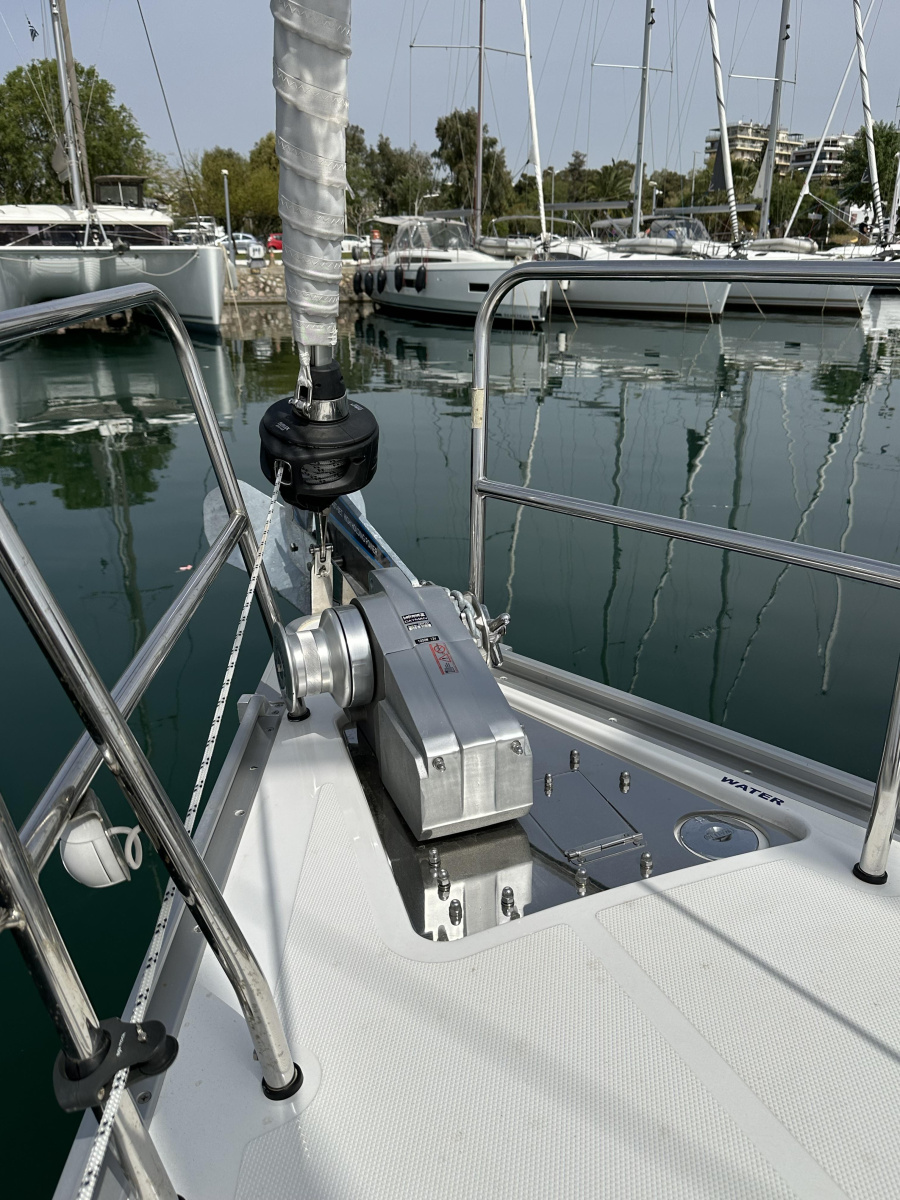 Bavaria Cruiser 34 — photo 12