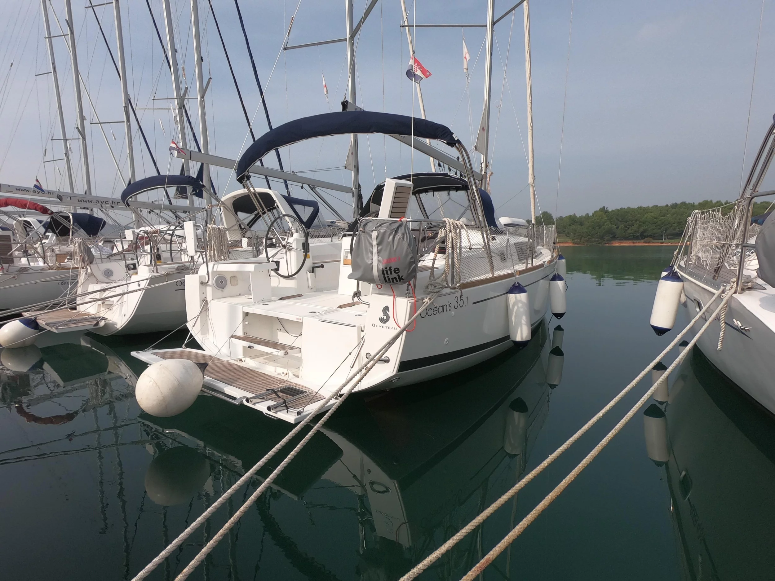 Oceanis 35.1 (Abeona) Main image - 0