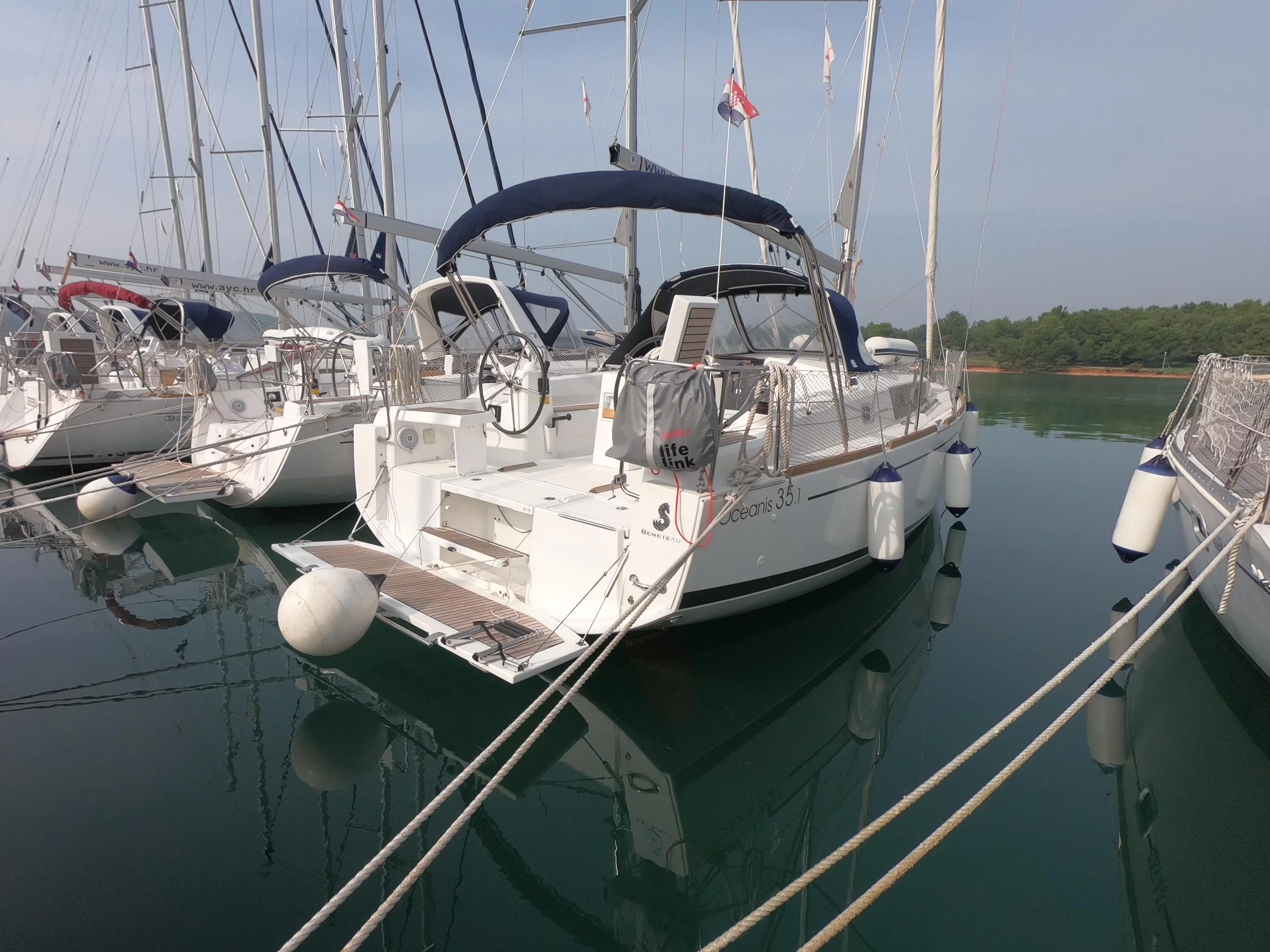 Oceanis 35.1 (Abeona)  - 1