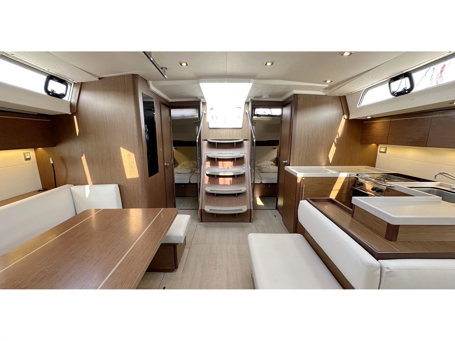 Oceanis 51.1 (Dune) Interior image - 9