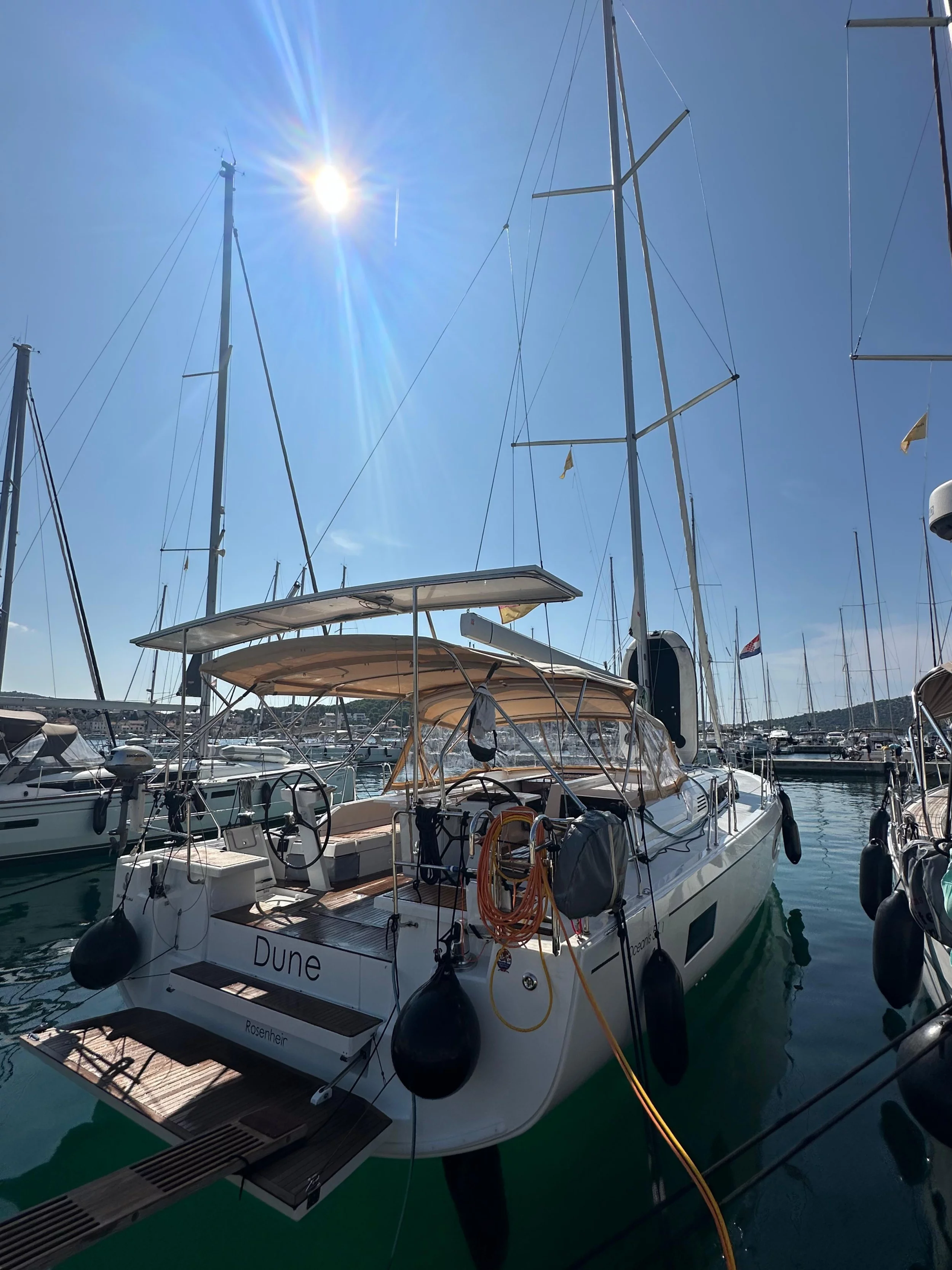 Oceanis 51.1 (Dune)  - 15