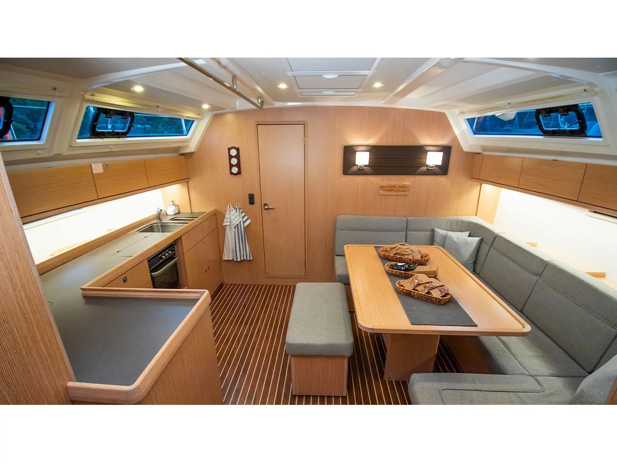 Bavaria Cruiser 46 (AMSTERDAM) Interior image - 6