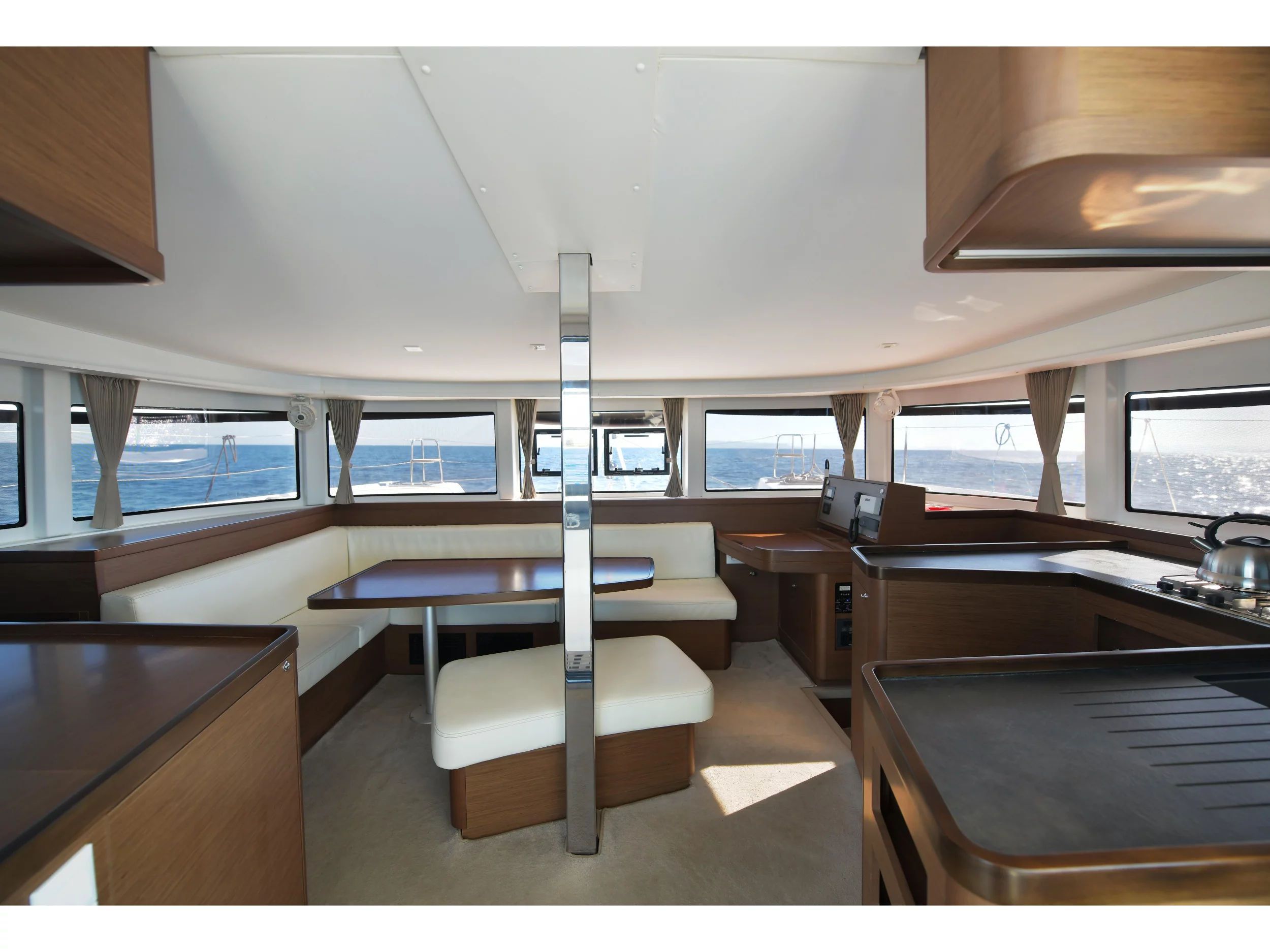 Lagoon 42 (Barchetta III) Interior image - 46