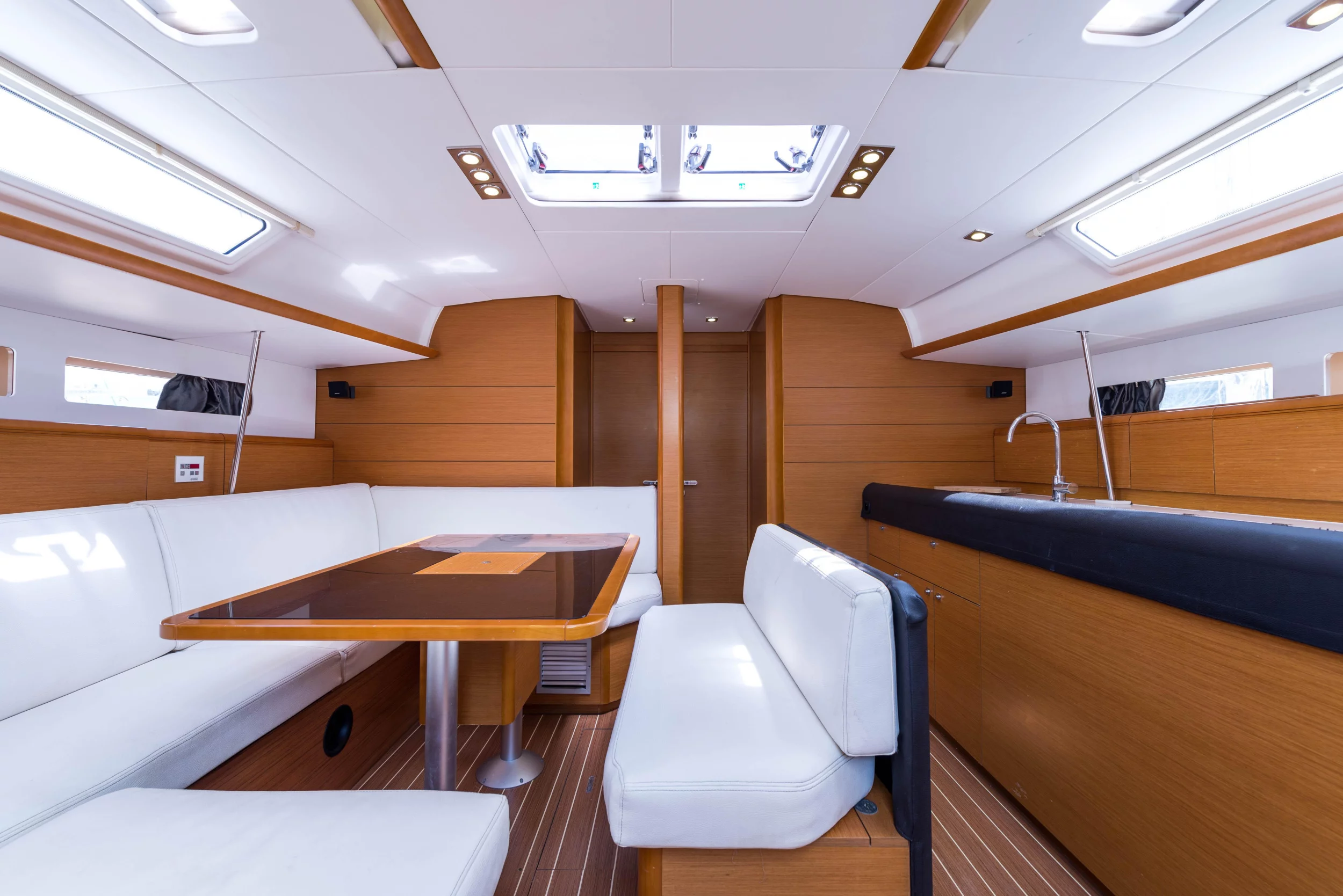 Jeanneau Sun Odyssey 469 (Vega)  - 43