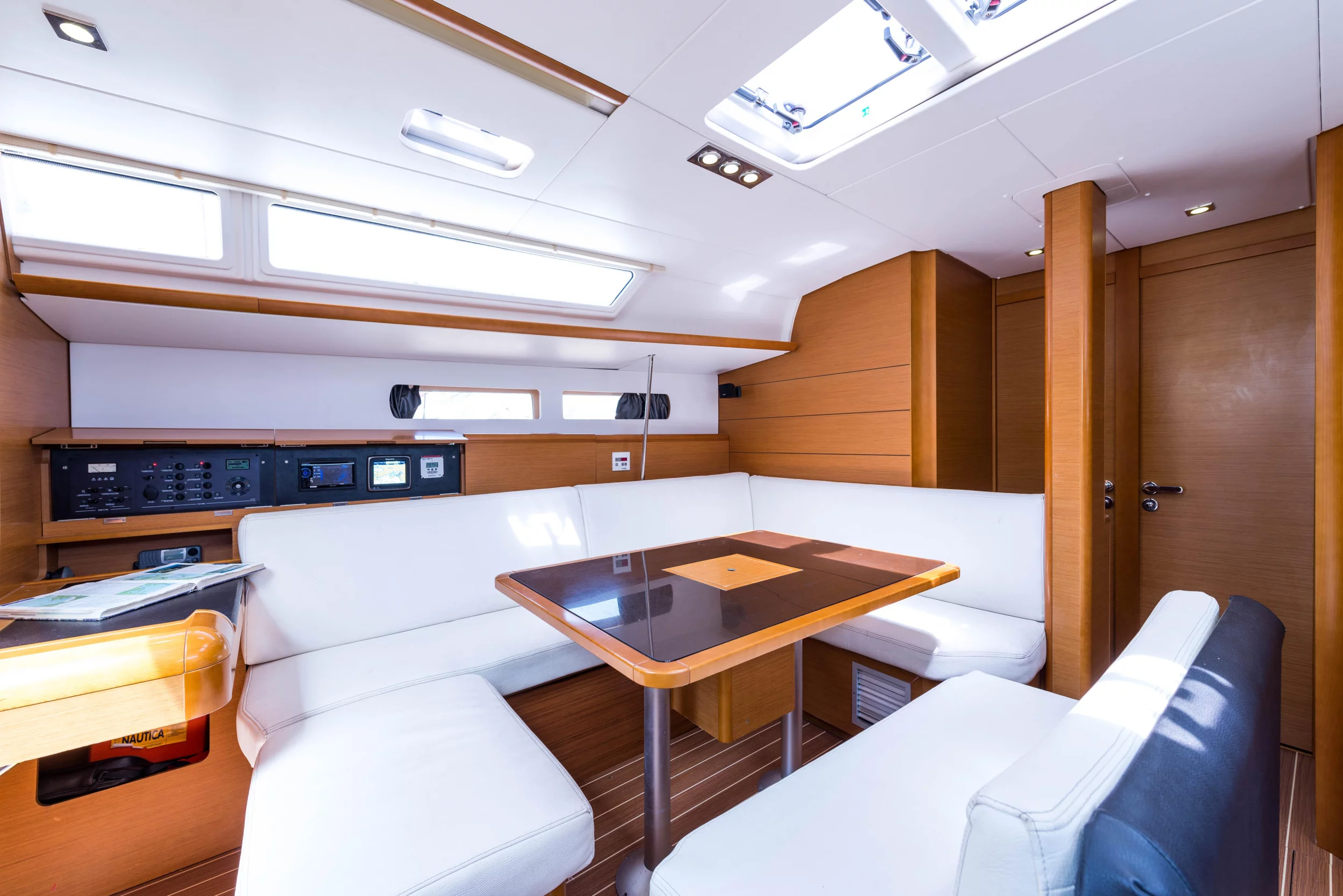 Jeanneau Sun Odyssey 469 (Vega)  - 6