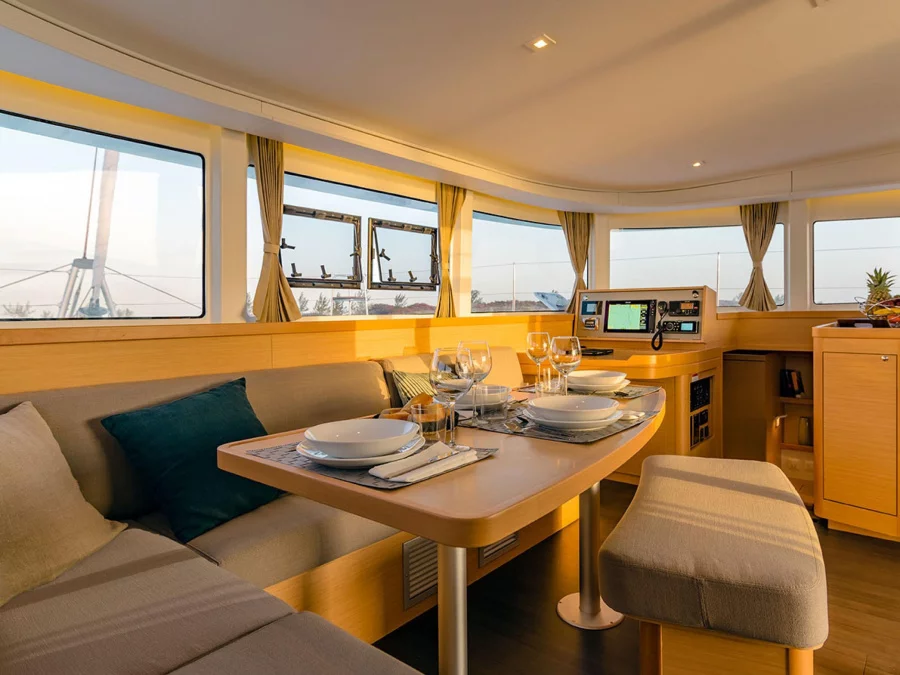 Lagoon 42 (Neptune) Interior image - 5