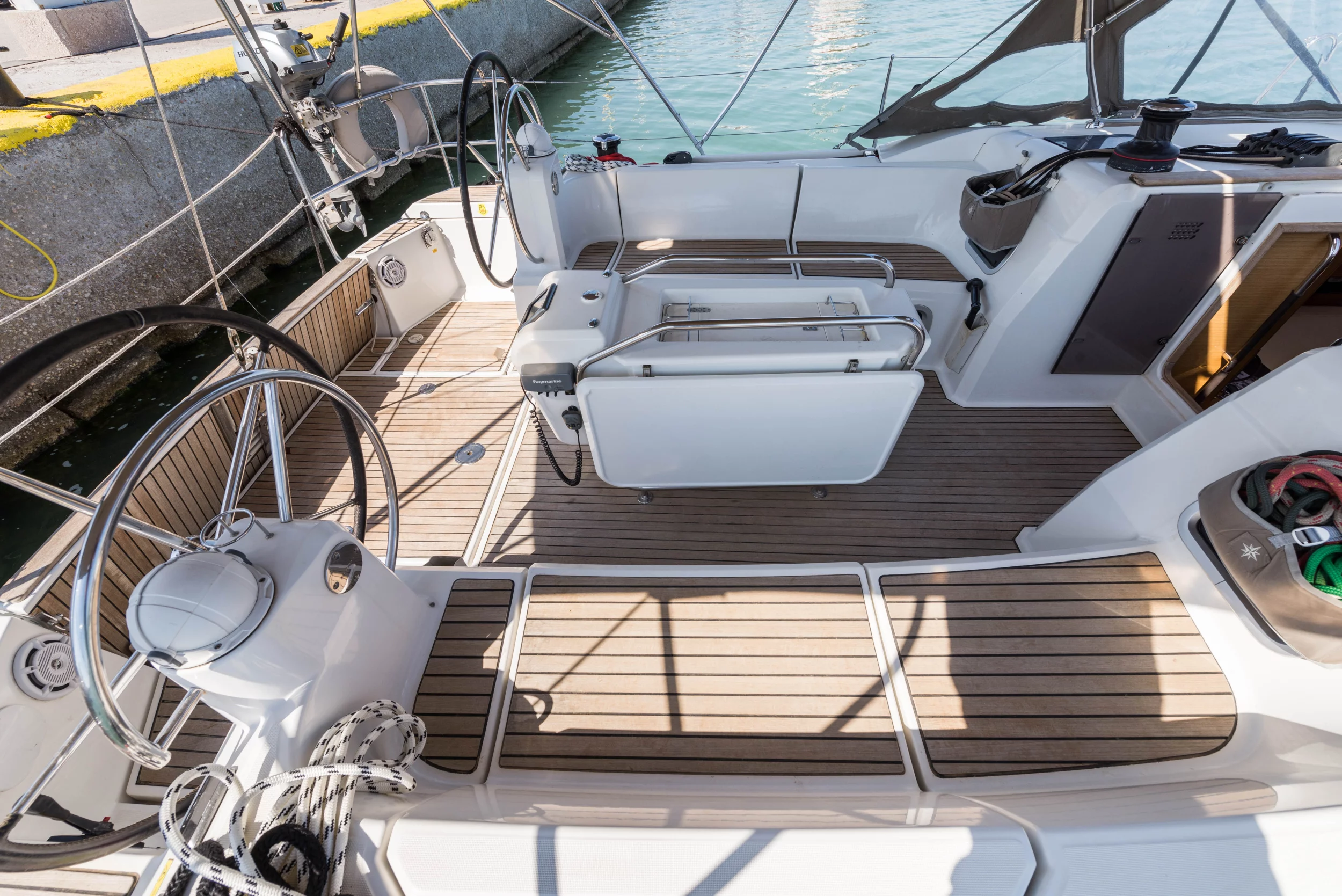 Jeanneau Sun Odyssey 469 (Vega)  - 35