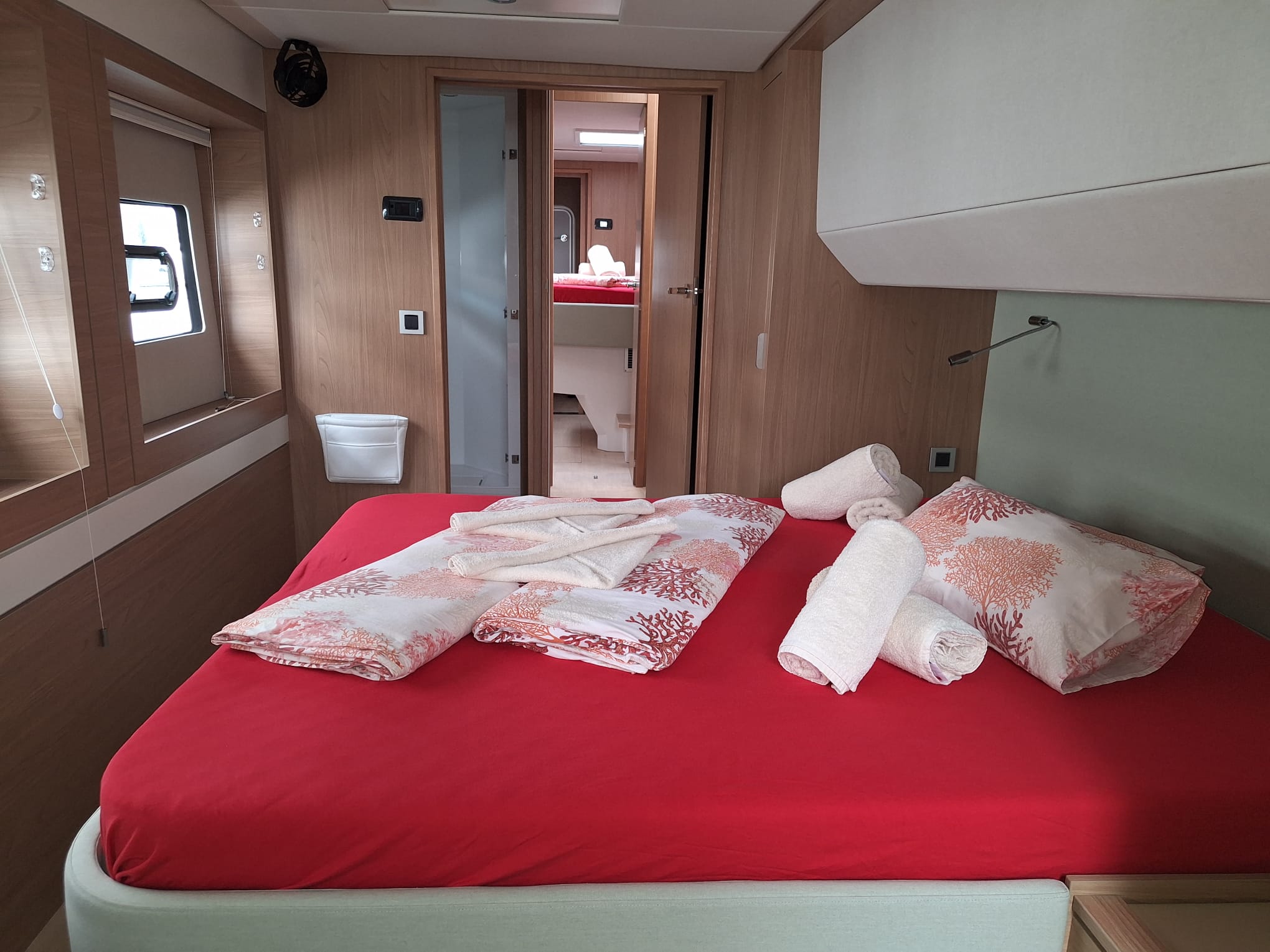 Photo #8 - Bali 5.4 (Gemini) en Kastela - 10130