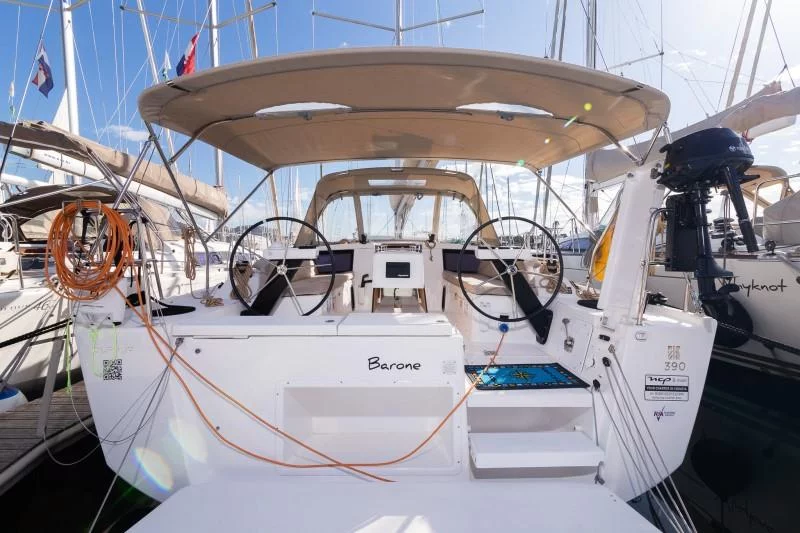 Dufour 390 GL (Barone) Dufour 390 - 12