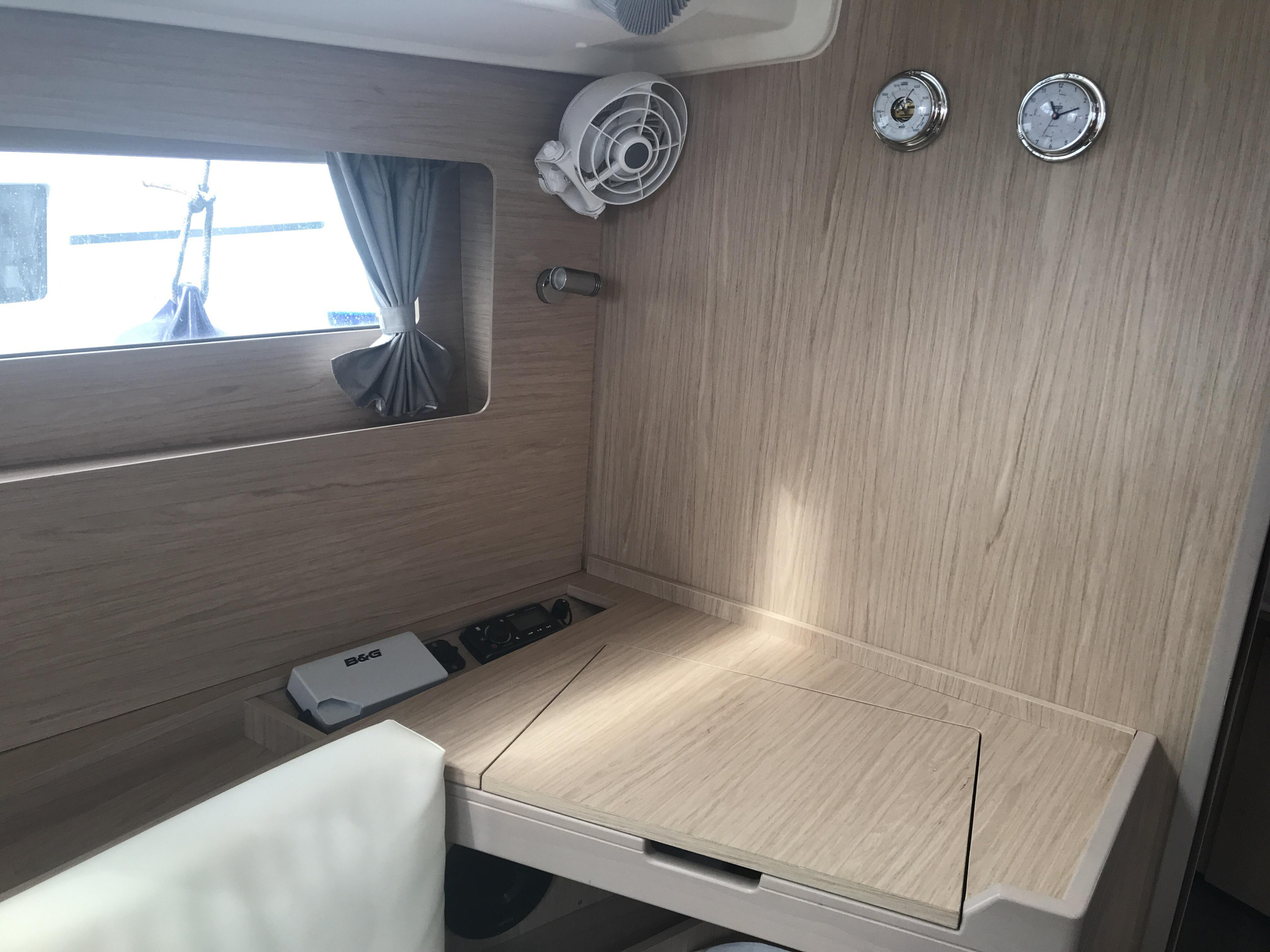 Photo #13 - Oceanis 41.1 (Achemar) en Portorosa - 9861