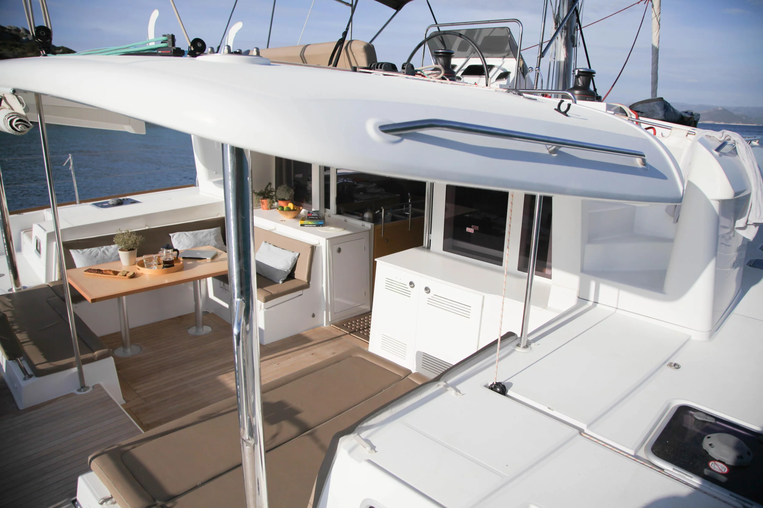Lagoon 450 Fly (IRIS IV)  - 16