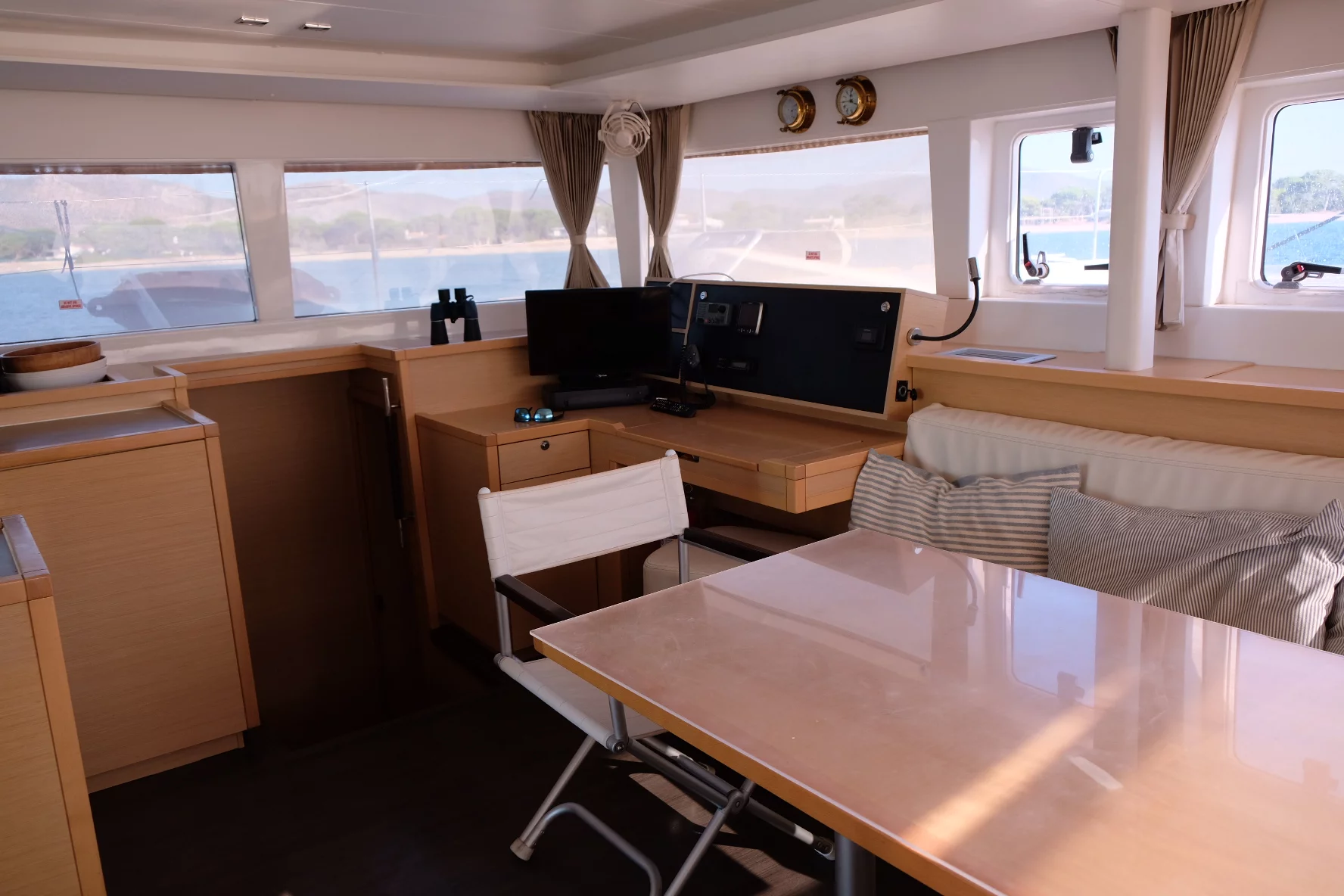 Lagoon 450 Fly (IRIS IV)  - 11