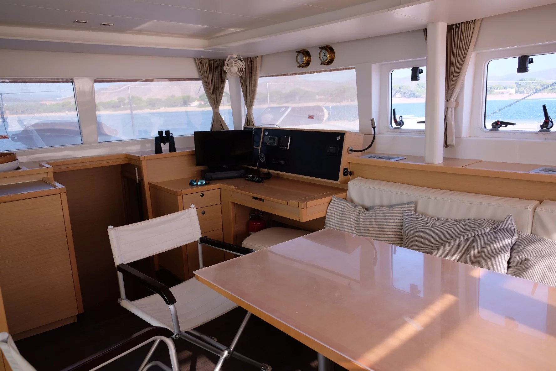 Lagoon 450 Fly (IRIS IV)  - 9