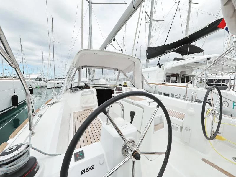 Oceanis 35.1 (IDILA)  - 35