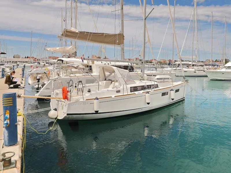 Oceanis 35.1 (IDILA)  - 47