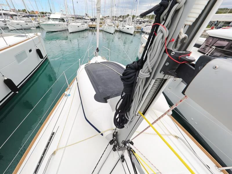 Oceanis 35.1 (IDILA)  - 15