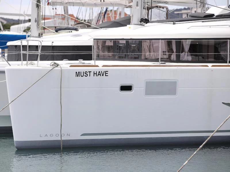Lagoon 450 F (MUST HAVE)  - 23