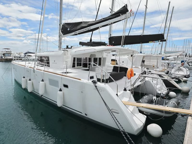 Lagoon 450 F (MUST HAVE)  - 3