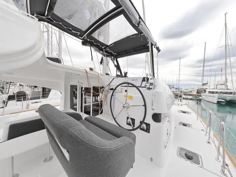 Lagoon 40 (2) (LANCELOT)  - 45