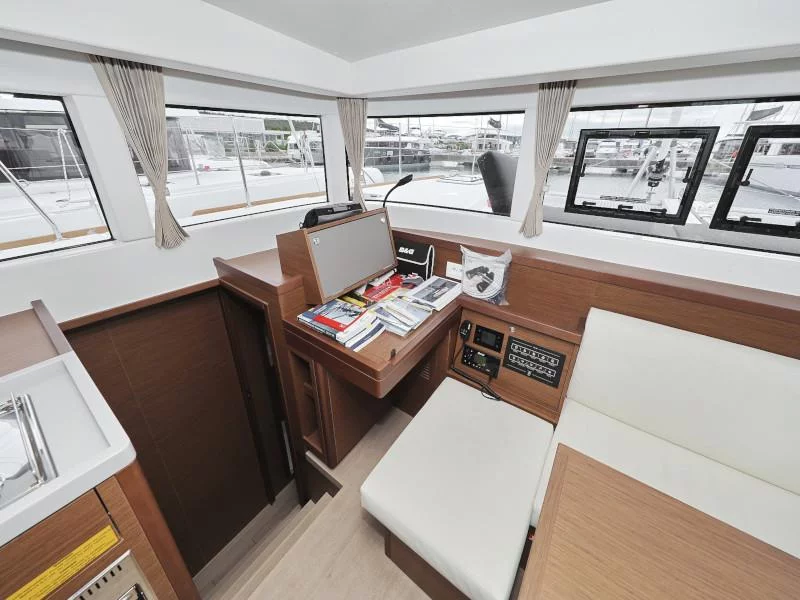 Lagoon 40 (2) (LANCELOT)  - 19