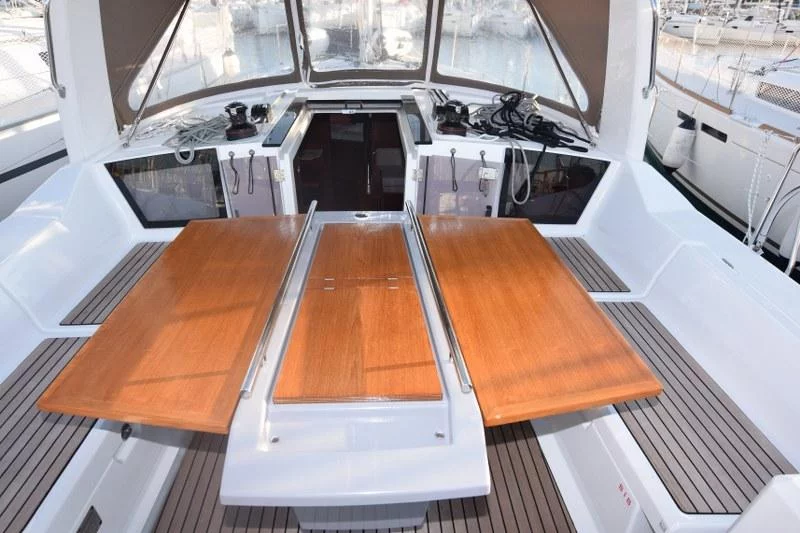 Oceanis 41.1 (BUGA)  - 14