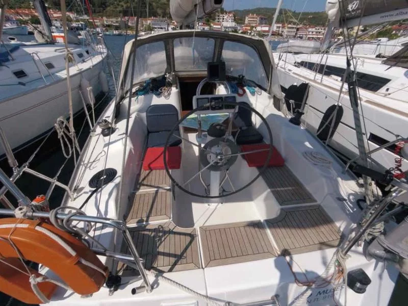 Hanse 342 (9 Muses)  - 6