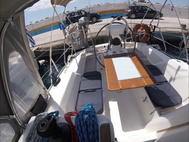 Hanse 342 (9 Muses)  - 11
