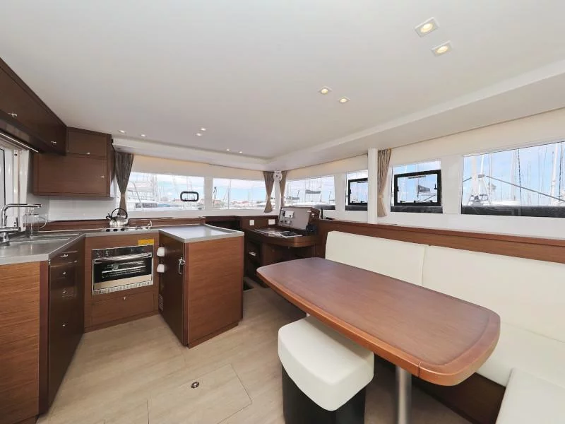 Lagoon 450 SporTop (OASIS)  - 19