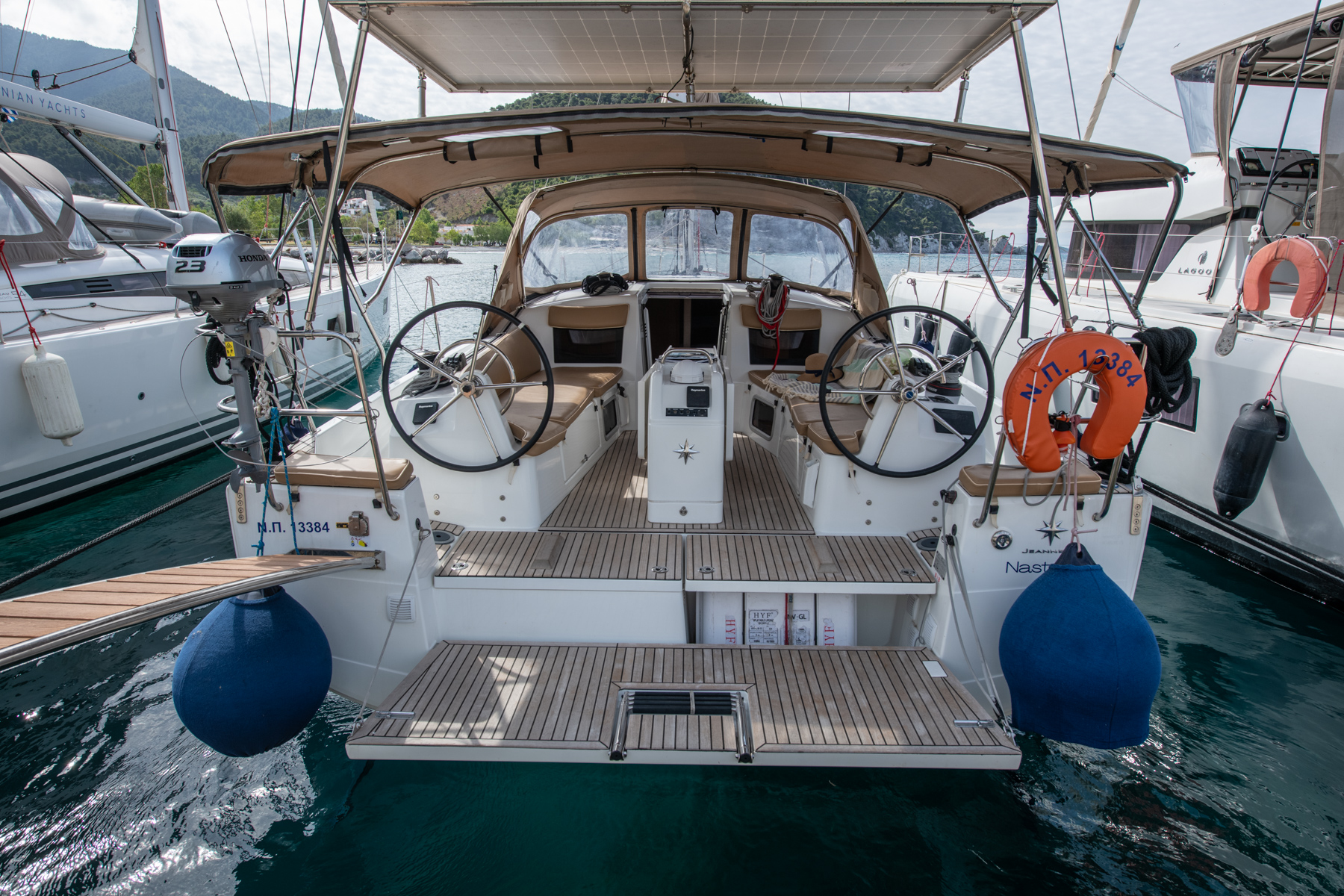 Sun Odyssey 410 — photo 11