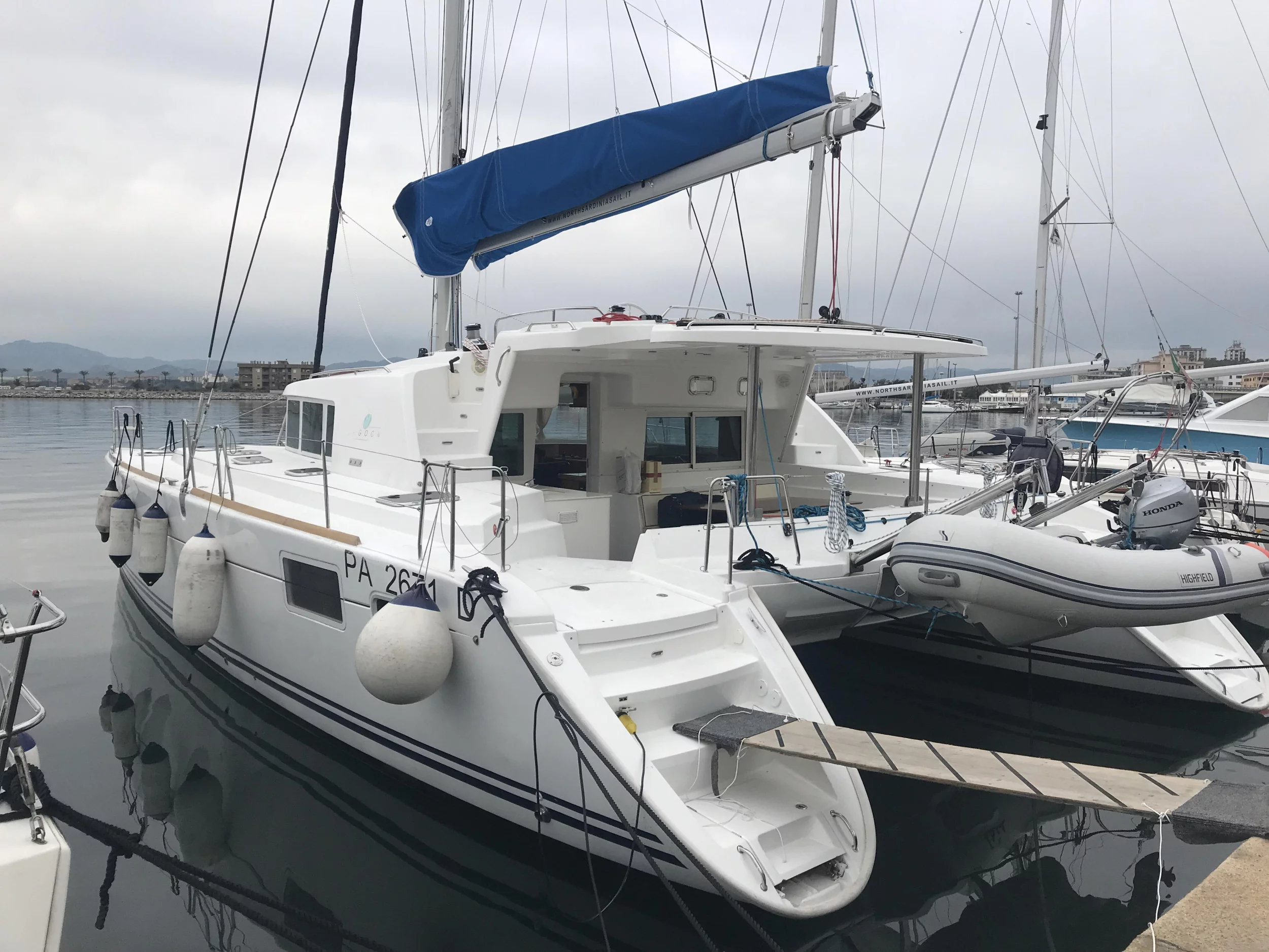 Lagoon 440 (Isis) Main image - 0