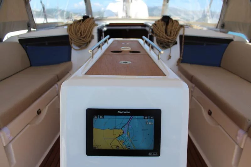 Dufour 390 Grand Large (Why not 14)  - 6