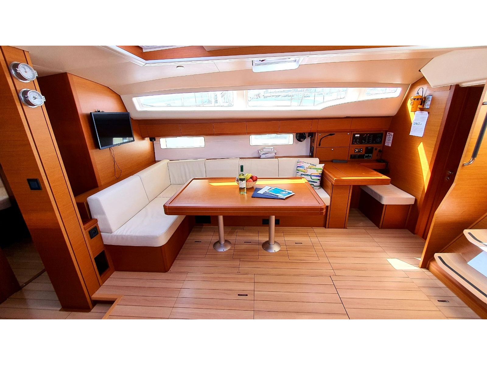 Jeanneau 54 — photo 8