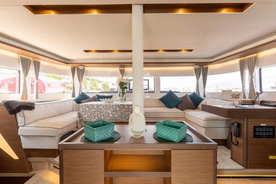 Lagoon 50 LUX (PRINCESS KISS)  - 8